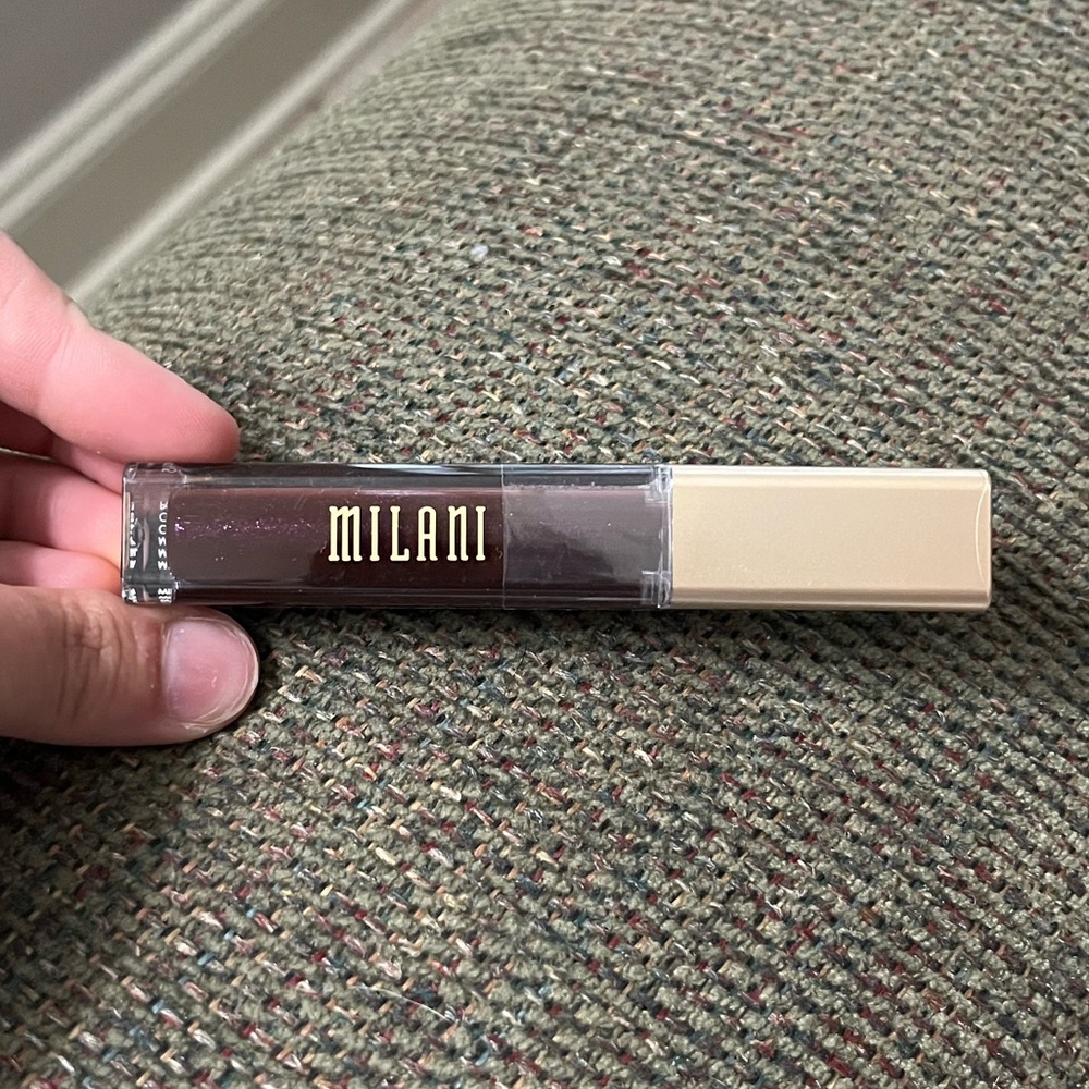 Milani Amore Matte Liquid Lip